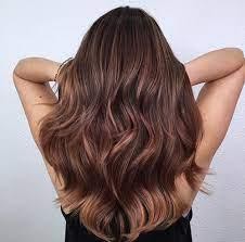 Rose brown wavy hair